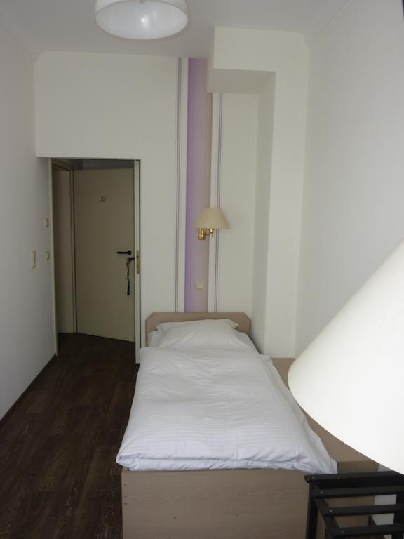 Achathotel Zum Schwan Идар-Оберщайн Стая снимка